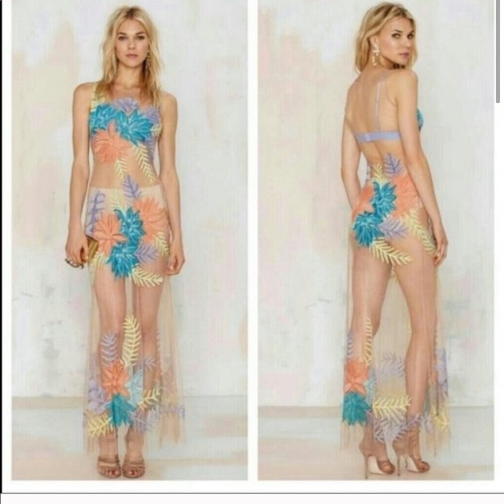 ISO!!!!!! For love and lemons Tropicana dress
